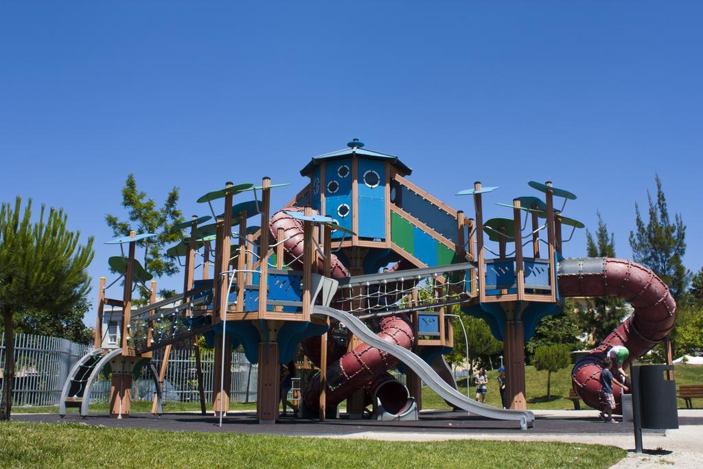 מטוסיניוס Porto'S City Park & Surf Beach Rooms מראה חיצוני תמונה