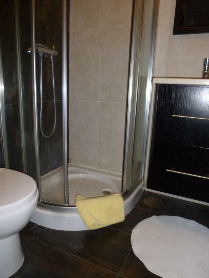 מטוסיניוס Porto'S City Park & Surf Beach Rooms מראה חיצוני תמונה